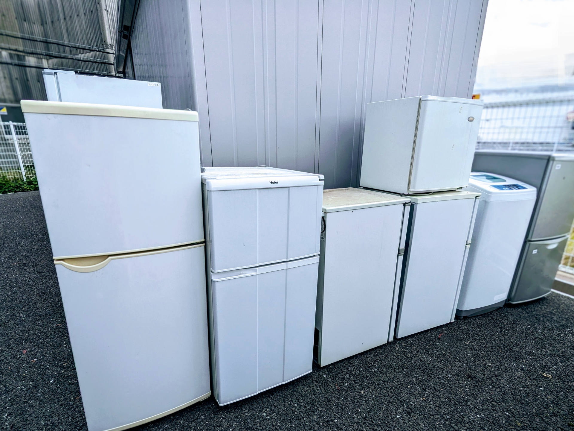 リユースのサカイ東金店 MITSUBISHI 冷蔵庫 20年製 600L ※背面ヘコミ